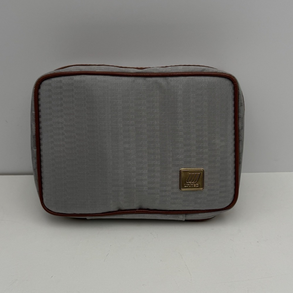 Vintage Brand New United Airlines Amenity Kit Travel Pouch First Class Gray READ
